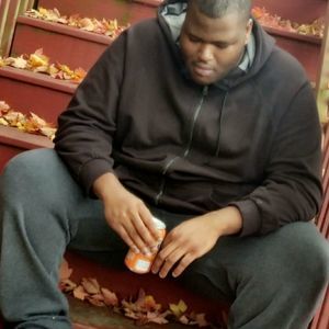 Meet your Posher, Demond